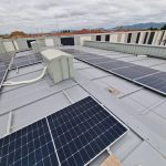 Instalación fotovoltaica en el tejado del centro